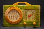 Rare Motorola 50XC Radio &rsquo;Circle-Grill&rsquo; - Marbleized Green + Yellow Catalin