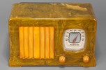 Catalin Motorola 52 ’Vertical Grill’ Radio - Green + Yellow