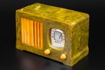 Catalin Motorola 52 Radio - Swirled Green + Yellow ’Vertical Grill’