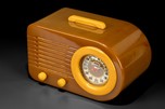 FADA 1000 Catalin Radio ’Bullet’ in Caramel Onyx Green + Yellow