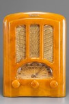 Beautiful Emerson AU-190 Catalin Radio in Marbleized Butterscotch