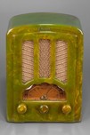 Highly Marbleized Green Emerson AU-190 ’Tombstone’ Catalin Radio