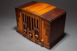 RCA Victor Radio Model 115 &rdquo;Skyscraper&rdquo; Art Deco Design