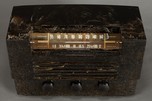 RCA 66X Catalin &rdquo;Tuna Boat&rdquo; Radio in a RARE Chocolate Brown Swirl