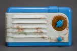 Blue Plaskon RCA 9-SX &rdquo;Nipper&rdquo; with Beetle Plastic Trim - Beautiful