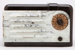 RCA 9-SX &rdquo;Nipper&rdquo; Radio Black Plaskon + Beetle Plastic American Art Deco