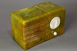 Stunning RCA 9TX &rdquo;Little Nipper&rdquo; Catalin Radio in Heavily Marbelized Green