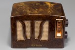 RCA ‘Tulip Grill’ RC-350 Catalin Radio in Circassian Onyx Brown