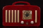 Emerson EP-375 ’5+1’ Catalin Radio in Marbled Oxblood Red with Handle