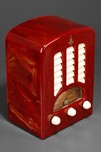 Highly Swirled Oxblood Catalin Emerson BT-245 &rsquo;Tombstone&rsquo; Radio