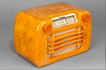 Sentinel 284 Wavy Grille Radio Catalin in Sand with Butterscotch