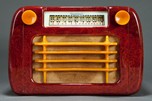 Sentinel 284 &rdquo;Wavy Grill&rdquo; Catalin Radio in Oxblood Red and Butterscotch