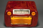 Sentinel 284 &rdquo;Wavy Grill&rdquo; Catalin Radio in Oxblood Red and Butterscotch
