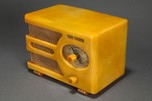 Tom Thumb &rdquo;Oval-Dial&rdquo; Catalin Radio Model 955 in Yellow - Rare Deco Design