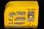Tom Thumb ’Deco’ Catalin Radio in Golden Yellow - Rare Color