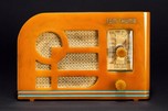 Tom Thumb ’Deco’ Catalin Radio in Marbleized Butterscotch - Rare Model