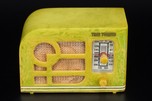 Tom Thumb ’Deco’ Catalin Radio in Nile Green