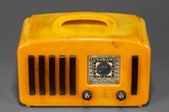 Beautiful Catalin Emerson ”5+1” EP-375 Radio in Butterscotch + Brown