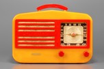 Yellow + Red Garod 1450  &rsquo;Peak-Top&rsquo; Catalin Radio